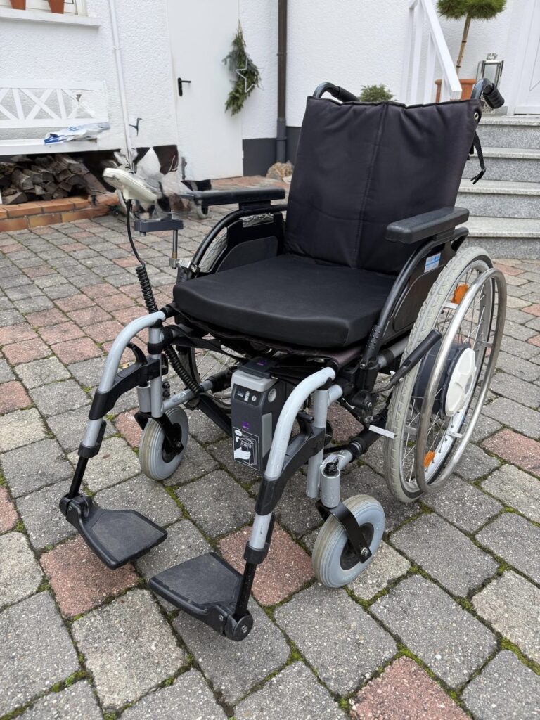 Alber e-fix E35 mit Rollstuhl – Komplettset