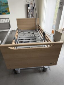 Pflegebett Burmeier Regia Easy Switch, wie neu, Kauf 02/26