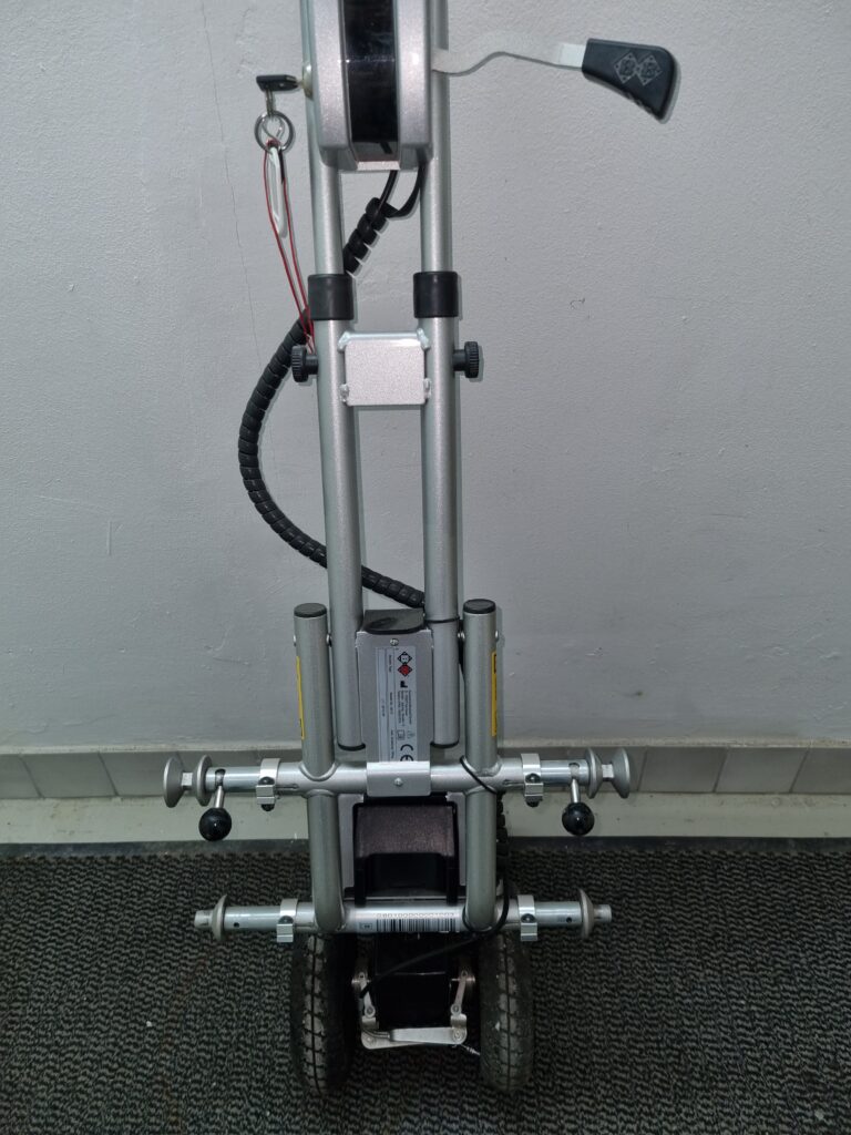 Rollstuhl Easy 160 mit Schiebehilfe elektrisch