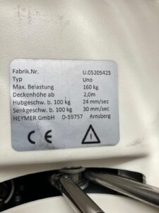 Patientenlifter mit Deckenschiene