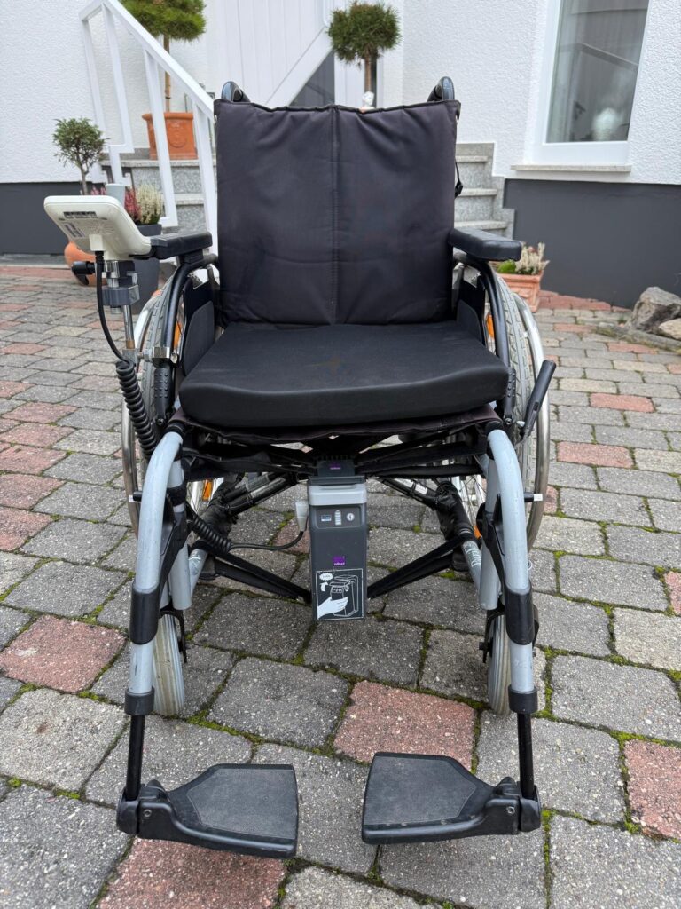 Alber e-fix E35 mit Rollstuhl – Komplettset